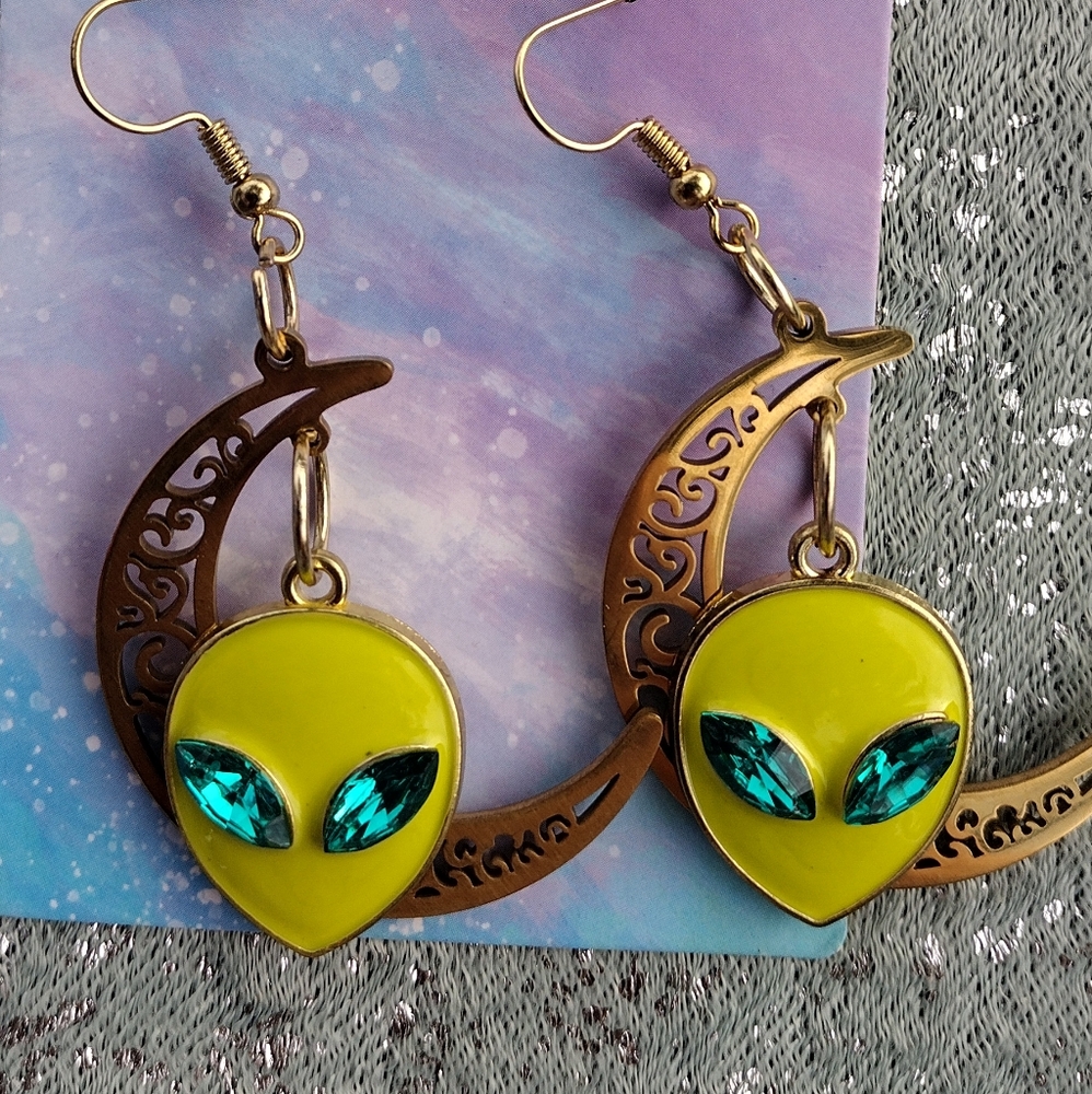 Gold moon alien celestial earrings dangles gold kandi